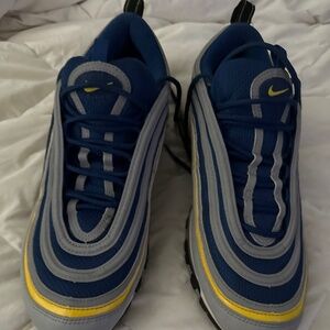 Nike Airmax men’s size 10.5